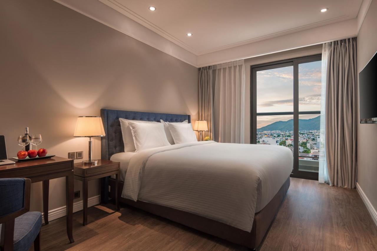 Luxury Beach Condo 5-Star, Rooftop Pool Da Nang Esterno foto