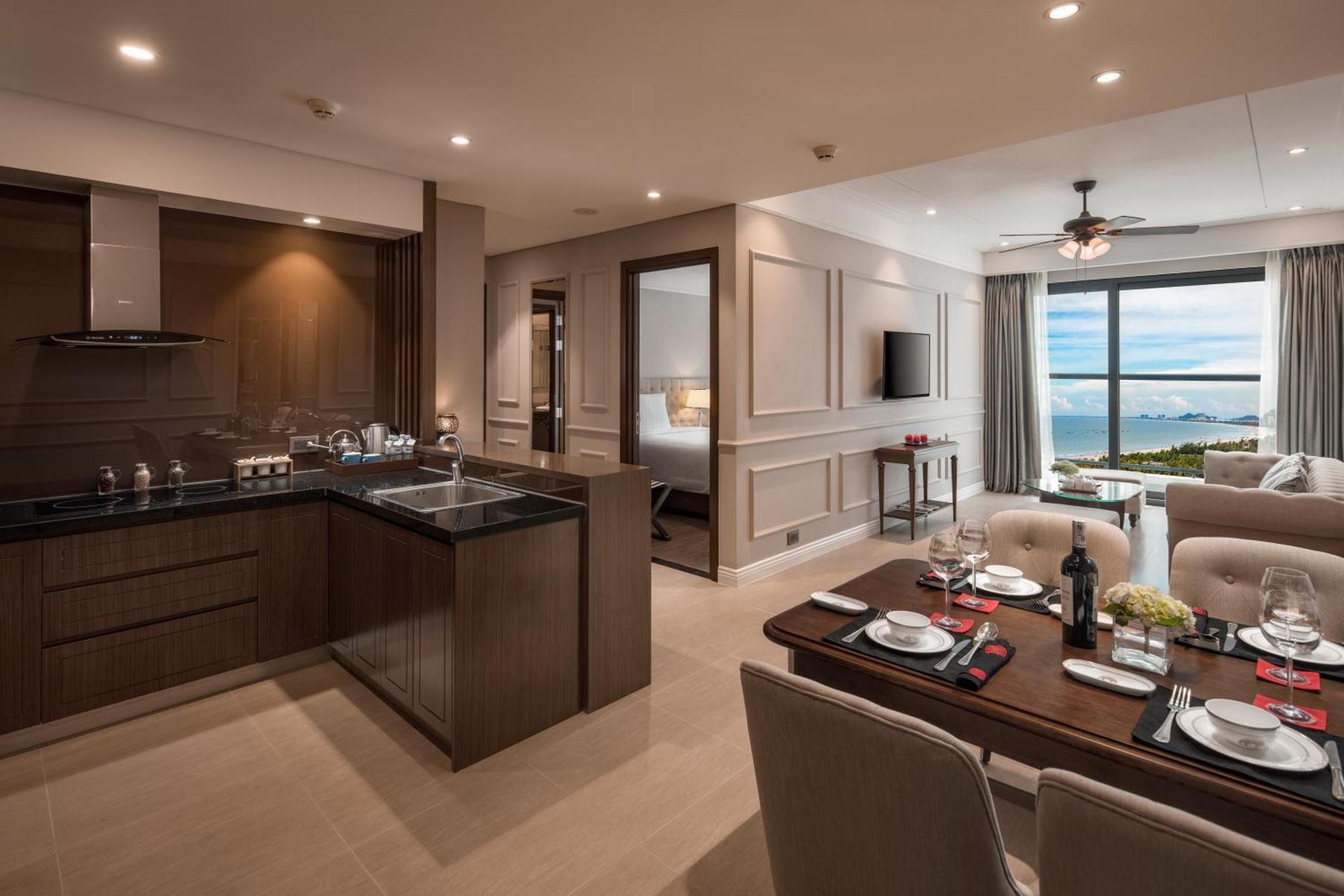Luxury Beach Condo 5-Star, Rooftop Pool Da Nang Esterno foto