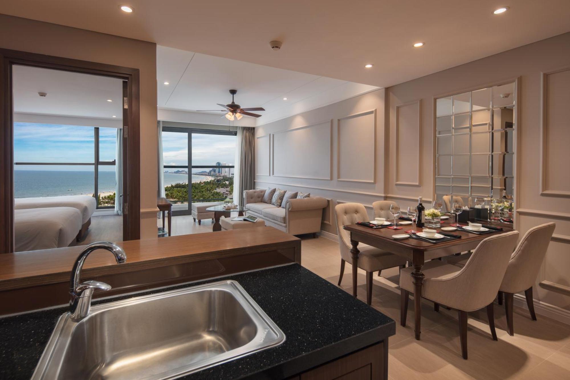 Luxury Beach Condo 5-Star, Rooftop Pool Da Nang Esterno foto